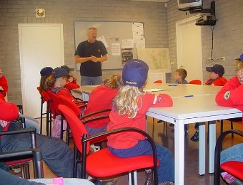 Bevers op bezoek Brandweer